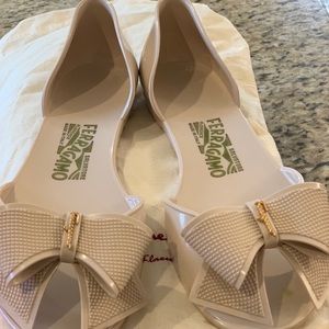 ferragamo jelly sandals barbados